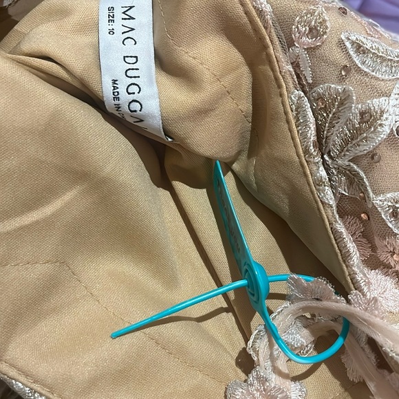 Mac Duggal Floral Embroidered Corset Bodice Gown NWT - Picture 13 of 17